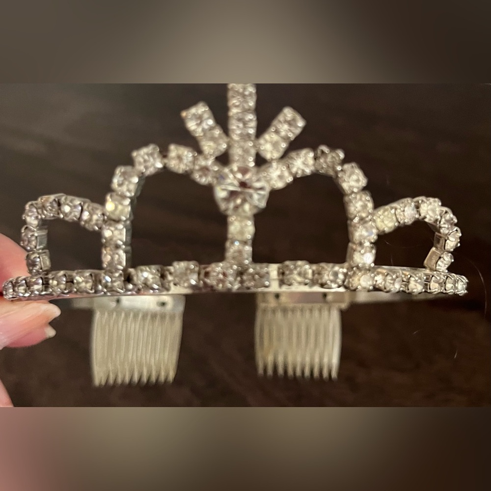 Vintage Rhinestone Crown/Comb - Picture 2 of 4
